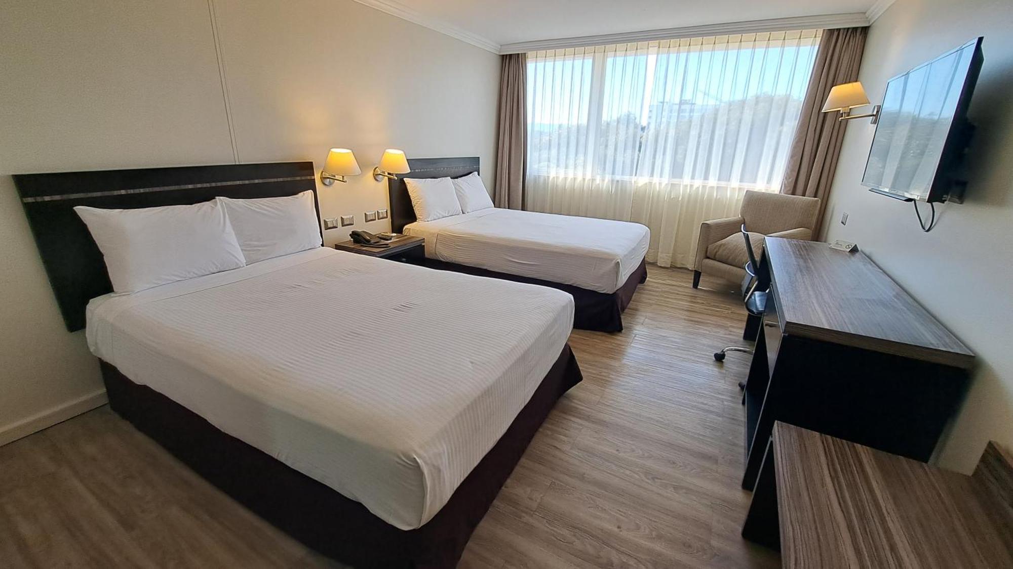 Hotel Diego De Almagro ลาเซเรนา ภายนอก รูปภาพ